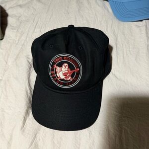 ❣️❄️NWT True Religion Black Cap with Red Logo